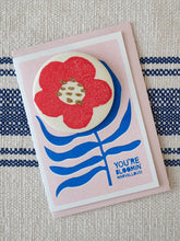Load image into Gallery viewer, Flower Badge with Greeting Card
