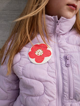 Load image into Gallery viewer, Flower Badge with Greeting Card
