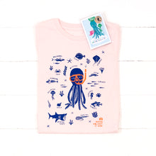 Load image into Gallery viewer, British Sea Life Organic T-shirt And Booklet
