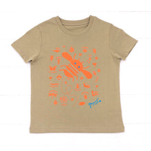 Load image into Gallery viewer, Bugs Organic T-shirt And Booklet
